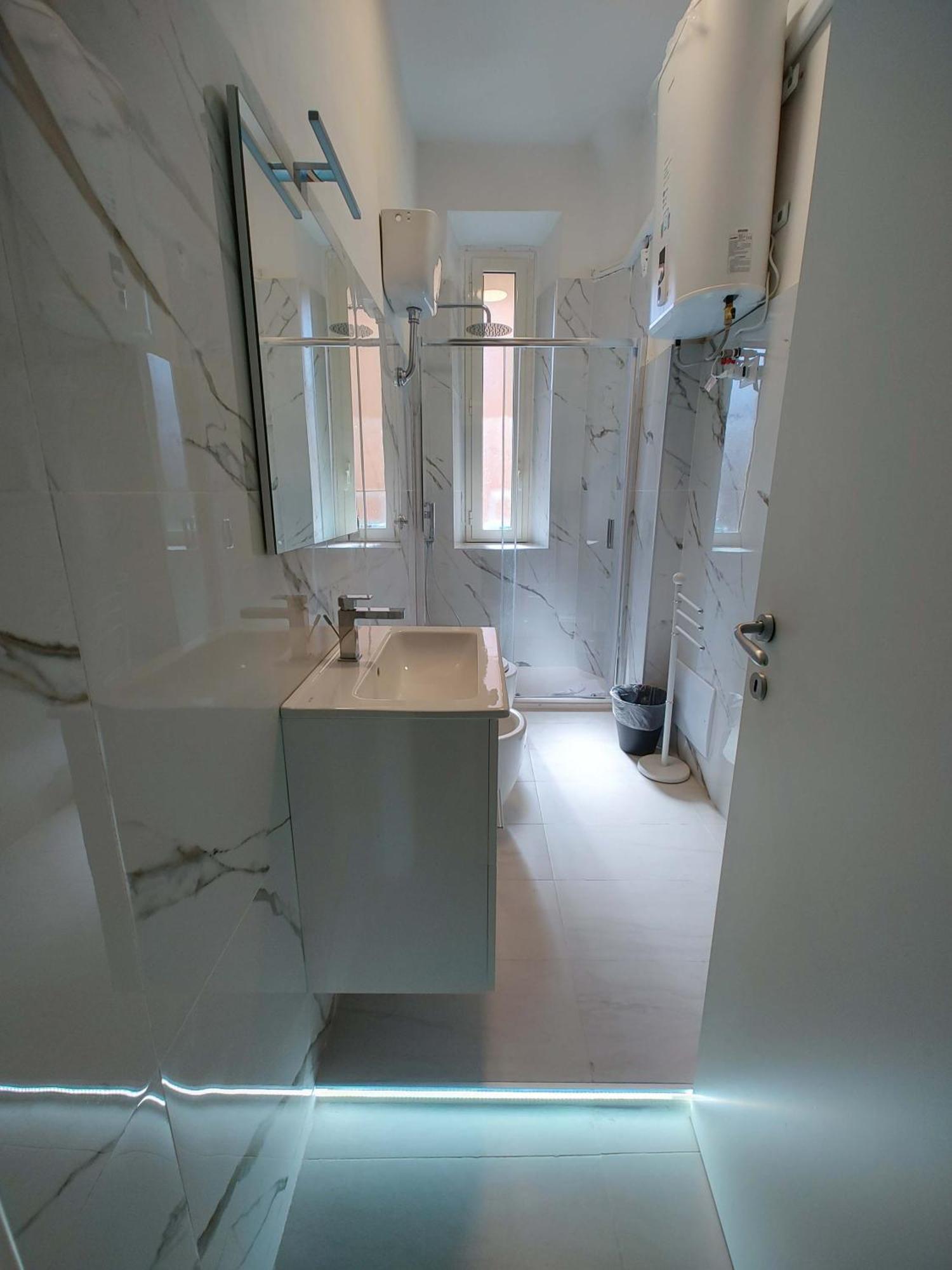 Vivirome - 2 Bedrooms Apartment - San Giovanni 외부 사진